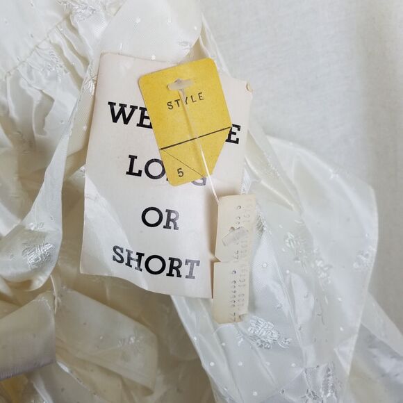 Vtg NWT 70s Tiered Ruffled Lace Short Maxi Dress Victorian Cream Diamonds Run 5 - Picture 7 of 10